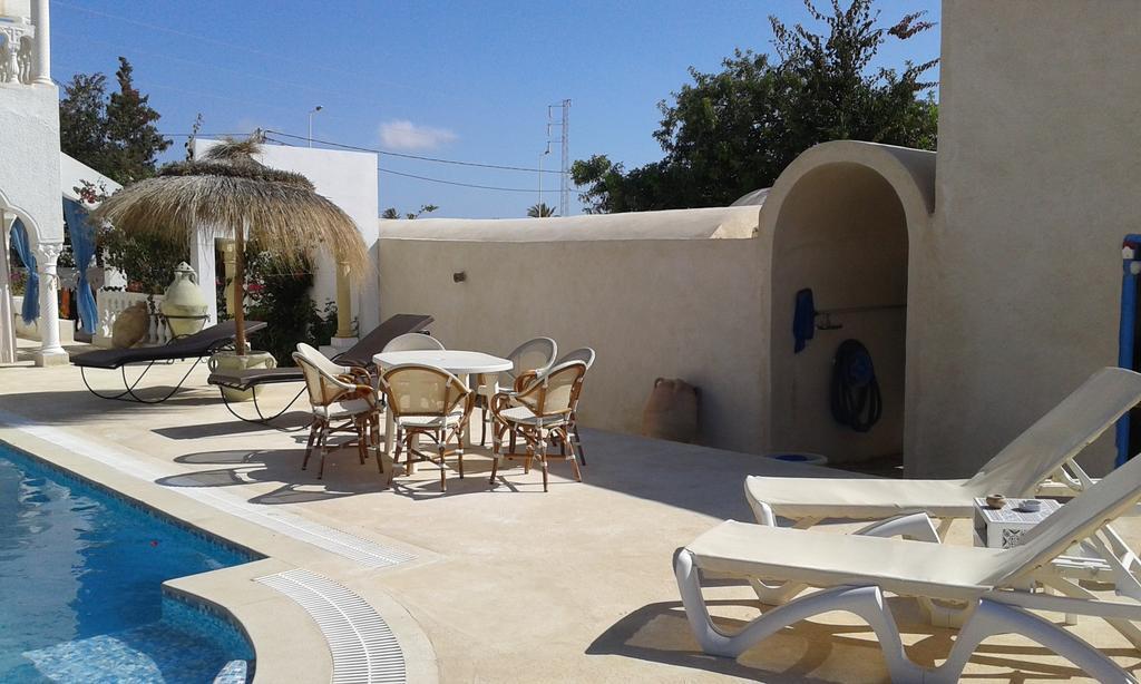 Menzel Churasco Djerba Aghīr Buitenkant foto